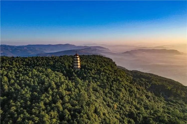 武定狮子山-滇史网