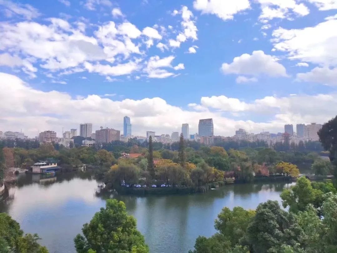 于希贤：翠湖史话-滇史网